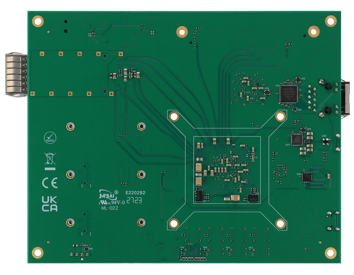AMD Versal AI Edge Evalboard mit VE2302 device, 8 GB DDR4 SDRAM, 15 x12 cm